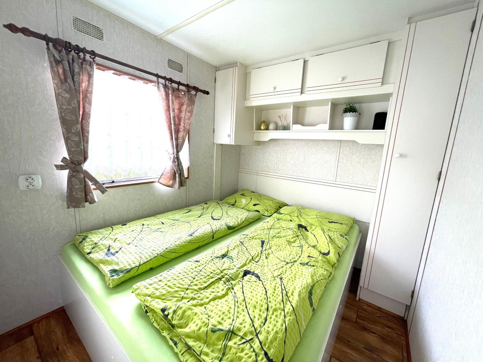 Mobilheim Josefina - Vyrovicka Prehrada Hotel Vyrovice Kültér fotó